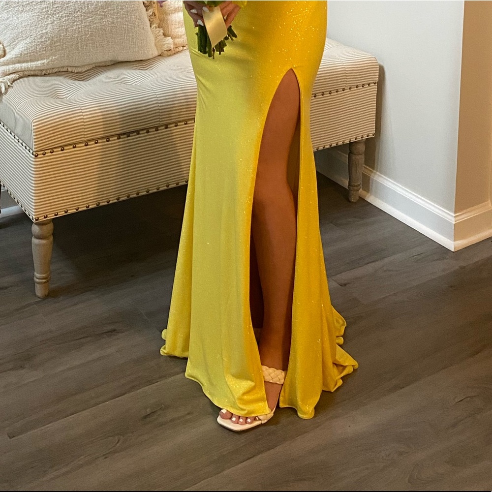 Worn Once Altered To Fit 5”4 With Heels. - image 1